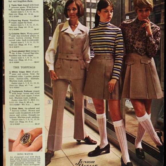 1970s Vintage Sears Perma Prest Red High Rise Sailor Mini Skirt Skort Medium - Picture 6 of 6